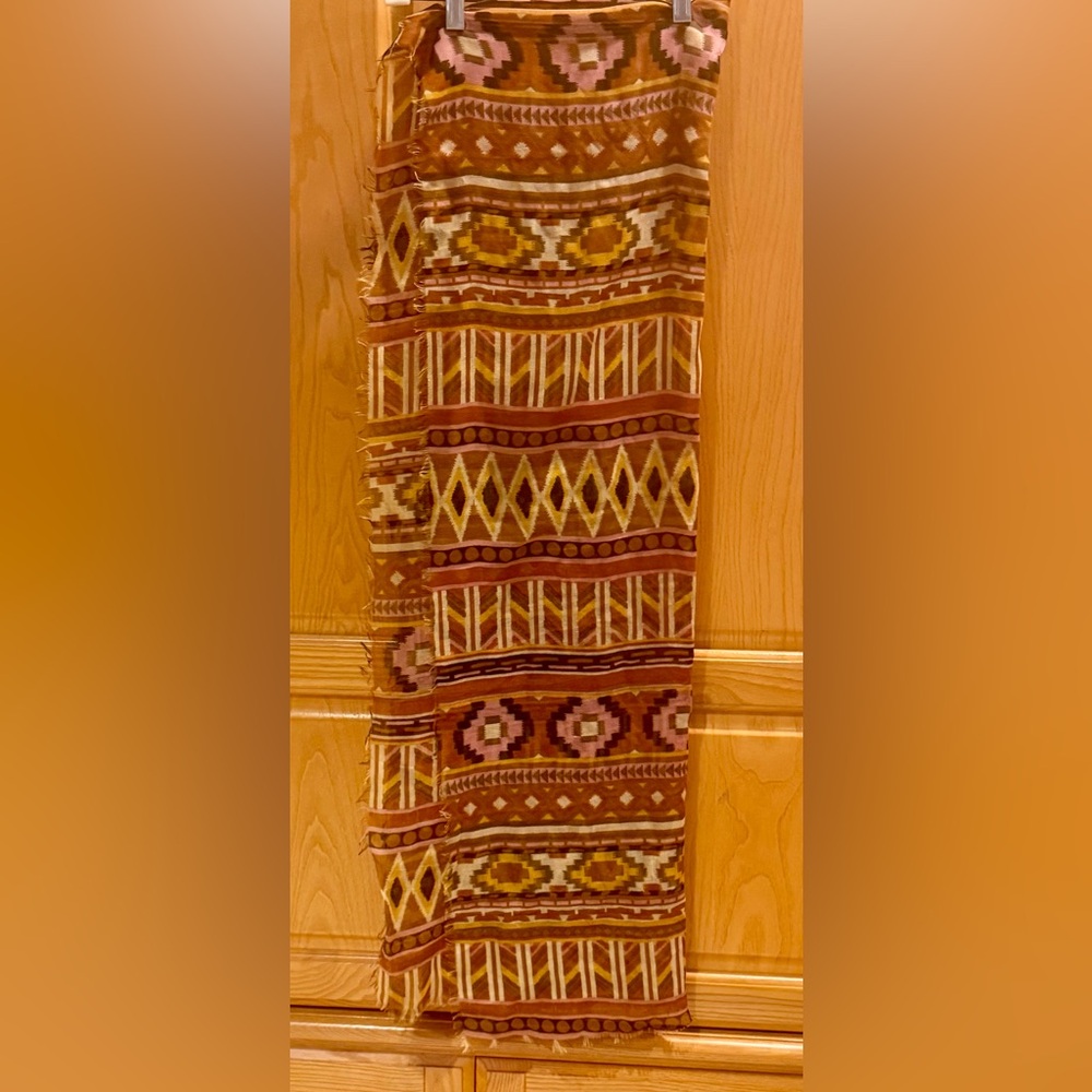Aztec Patterned Multicolor Long Scarf - Picture 4 of 11